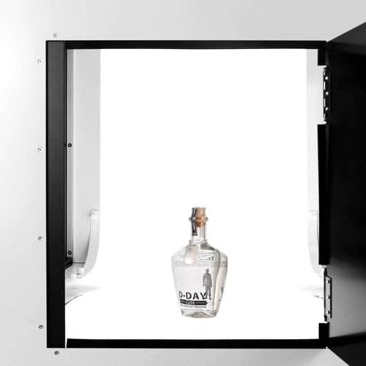 packshot bottle product photography